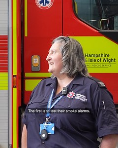 🏠Is your home as safe as it could be? From fire risks to falls, homes can be made safe with a few quick checks that can make a big difference to keeping you and those you care about living safely and independently for as long as possible. In this short video, Jacqui chats with us about what a Safe and Well (home fire safety) visit from Hampshire and Isle of Wight Fire and Rescue Service involves. These free home safety checks offer lots of practical fire safety advice. 💡Jacqui also shares thre