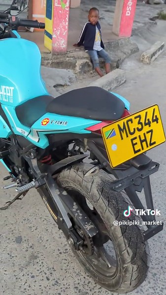 KAWASAKI CC400 Beiy 4M - Pikipiki Kwa Wote