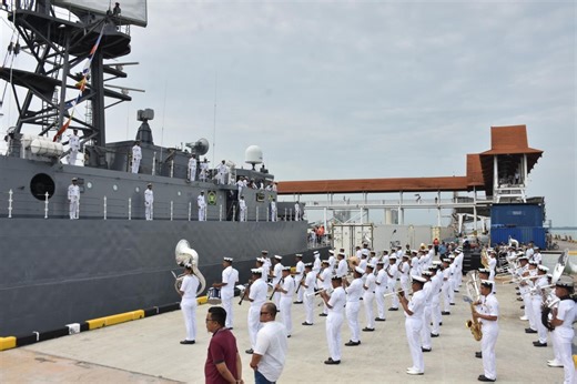 Iranian navy vessels make historic first visit to Malaysia