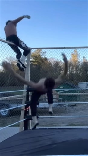 Wrestling is fake though right 🤨 #wwe #wrestling #funny #prowrestling #steelcage #wrestlemania