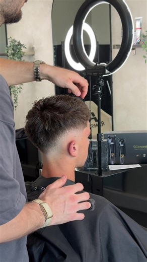 Coiffage Révèle le Potentiel de la Coupe
