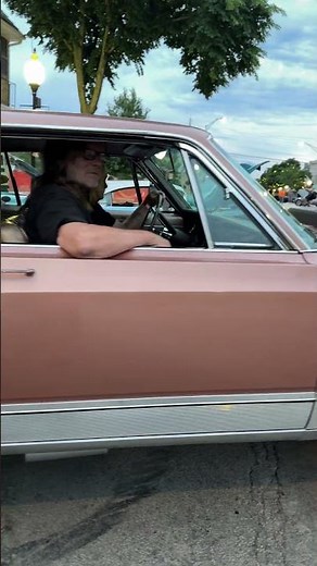 What on earth??? #gasser #streetmachine