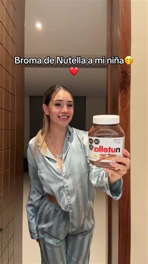 Broma de Nutella a mi niña: Risas aseguradas