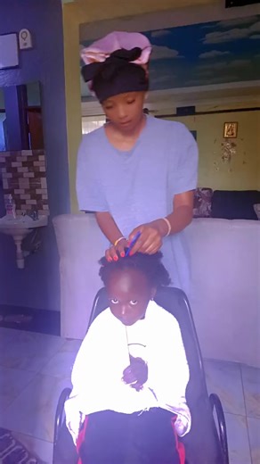 The Schroeder's 🇩🇪🇰🇪 (@theschroeders1)’s videos with Over - R2Bees