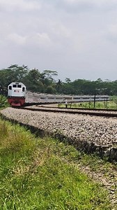 207K views · 2.4K reactions | The best Indonesian train. #railway #train #kereta #keretaapi | Railway and Train | Facebook