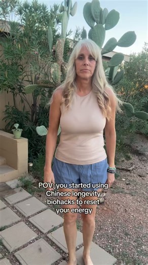 💬 Ready to RESET your ENERGY naturally? DM me “ENERGY” and I’ll show you how. Start your mornings like this → your body will thank you 💫 A few minutes of intentional movement can completely shift how your body feels- supporting circulation, lymph flow, and overall vitality 🌿 Your body doesn’t need more caffeine… it needs more flow. Save this as your daily reminder to move with purpose 💛 #wellness #lymphaticdrainage #energyhealing #morningritual #holistichealth | Dr. Lynda Flowers, Functional