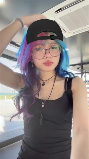 Understanding Relationship Dynamics: Crazy Behavior Insights