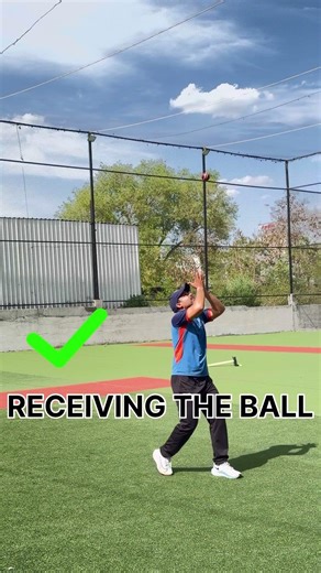 High Catch Mistake Every Fielder Makes! | Cricket Tips