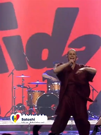 Cu toată stima față de Satoshi, nu știu cine îi compune cânticele, dar ace e un fel de plagiat, nu? #mentalitate #plagiat #eurovision #satoshi