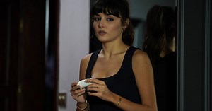 Azize 2. Bölüm Özeti