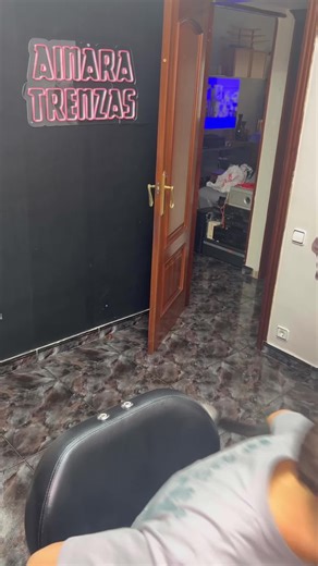 Resumen de 5 trenzas pegadas y trencitas - Ainara Trenzas 💗😍