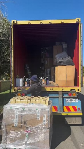 Efficiently Loading a Shipping Container for Storage