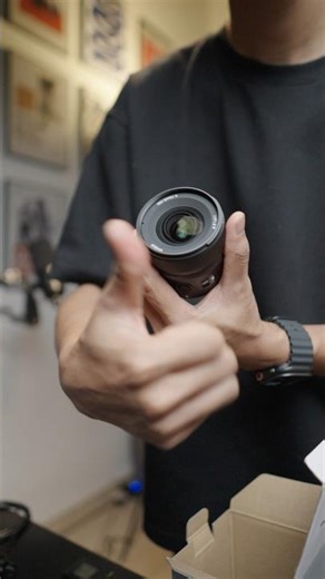 Unboxing Yongnuo 11mm f1.8 for Sony Emount