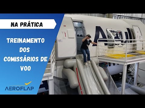 Veja como é o treinamento de comissários de voo da Azul Linhas Aéreas na prática!
