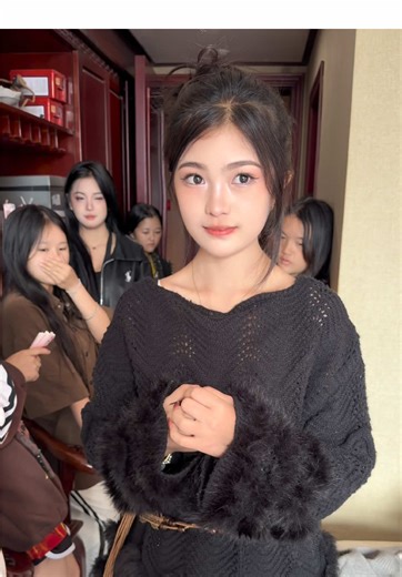 It's payday again! Let's see which girl earned the highest salary today.#tiktok #fyp #shortfilm #dancer #foryoupage