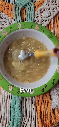 Banana Hair Mask For Natural hair Shine prevent and control dandruff, and moisturize your scalp.