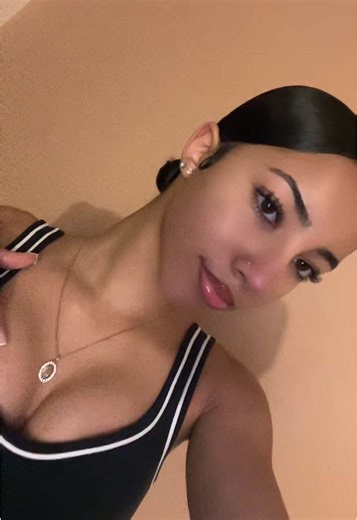 drafts #fyp #xyzbca #prettygirl #petitelightskinnn #fypシ | girl