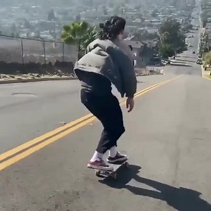 Dude! That speed wobble was Deadly 🤯😨- Skater: @tfunkb 🛹 - - #skate #skate3 #damnitfeelsgoodtobeaskater #skatevideo #skateeverything #theworldofskateboarding #skateboardmag #skateboardart #skatefun #skatespots #skatebording #skatepark #skater #skateboards #skateshop #skatebonus #skatestyle #skateboardingisfun #loveskateboarding #skateboard #skatelifestyle #skatesession #skatemag #skateboading #skatetricks #skateboardisfun #instagood #tbt❤️ | Skatelifestyle Brasil