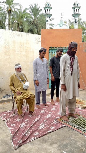 5.8M views · 119K reactions | Larky Ki Namaz K Doran Jaib Cut Gai | Mahakaal Brother | Facebook