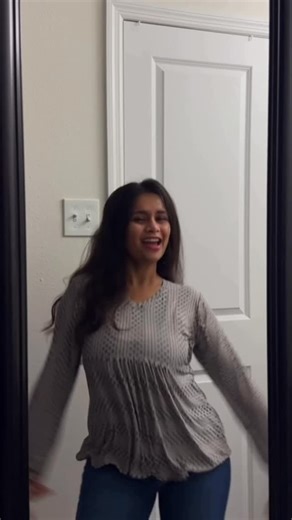 Chandrika Rani on Instagram: "Mere dil👀💕 @nandamuri.kalyanram_official @aslishrutisodhi . . . . . . #reels #telugu #reelsinstagram #tollywood #explore #instagram #dancereels #patas #movie #tfios #viral #trend #fyp"