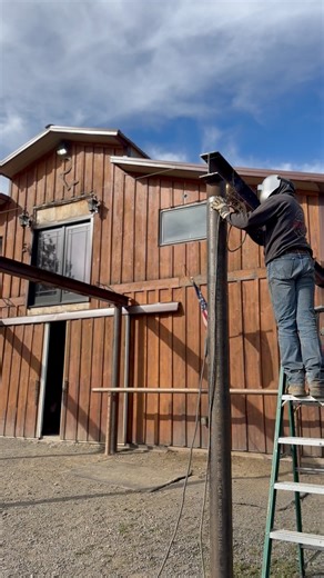 We build decks too, but only if they are big like this ☝️ one made of steel. #welder #bigiron | Cowboy Construction
