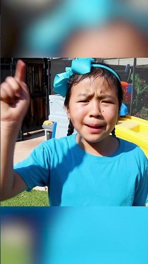 Jannie Pretend Play Funny Airplane Story For Kids - Part 1