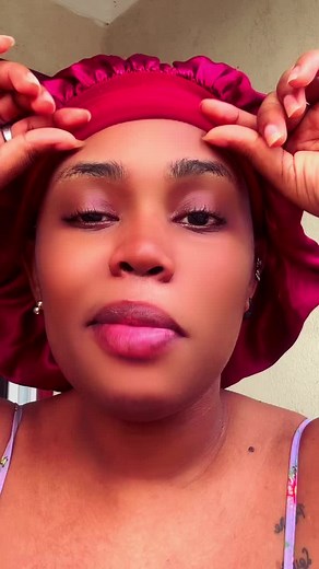 How to Style Your Satin Bonnet Outdoors