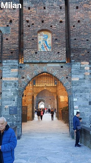 Château des sforza Milan 5 novembre | Bleu Nuit