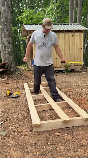 DIY pallet system that saves your lumber #sawmill #woodworking #build