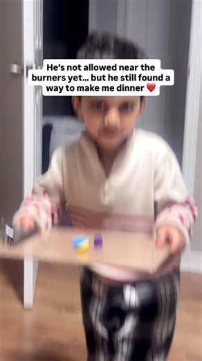 My little one isn’t allowed anywhere near the stove yet. Safety first. But today he still wanted to “make food for me.” So he went to his Play-Doh kitchen, carefully made a little meal, and proudly brought it over like a real chef. The food wasn’t real… but the love absolutely was. ——— toddler love, kids imagination play, playdoh kitchen, toddler chef moment, emotional parenting moment, toddler creativity, pretend cooking kids, parenting memories, toddler life moments, heartwarming kid moments, 