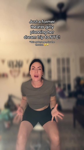 Help ya girl get back in the creator rewards program and get to NYC! A girl can dream right?! #NYC #fyp #newyorkcity #theaterkid #broadway @Two Strangers Musical