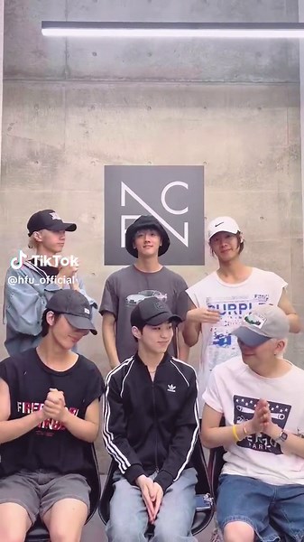 #PhantomPainChallenge with #SF9 #ヨンビン 先輩💚🤍 #YOUNGBIN #영빈 #에스에프나인 #HiFiUnicorn #HFU #ハイファイユニコーン #ハパユ #하이파이유니콘 #하파유 #PHANTOMPAIN #FANTASIA #HiFiUnicorn_FANTASIA #BAND #バンド #밴드 #DANCE #ダンス #댄스