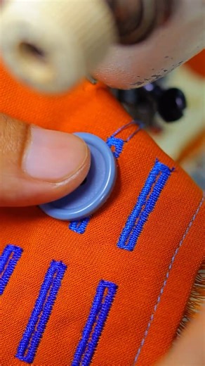 Semi Manual Machine Buttonhole Stitch Demonstration. Watch a clear demonstration of buttonhole stitching on a semi manual sewing machine. Learn how each stitch contributes to a durable and neat buttonhole. #sewingdemo #buttonholestitch #sewingreels | Sinau Jahit