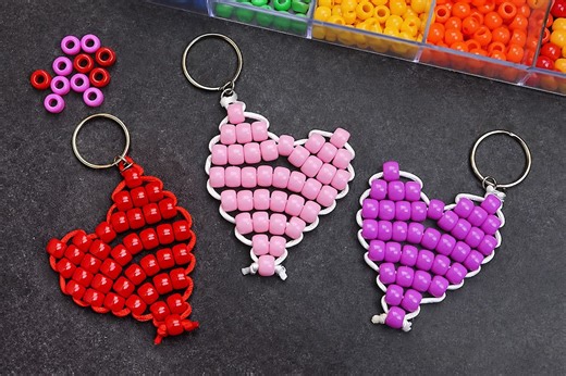 Pony Bead Heart - Free Pattern for a Beaded Heart Keychain