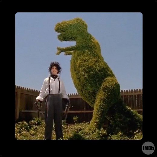 34K views · 3.3K reactions | It’s been 30 years, and we could all still use a little Edward Scissorhands in our lives. ✂️練✂️ What’s your favorite scene from the film? https://imdb.to/3qVsOeN | IMDb | Facebook