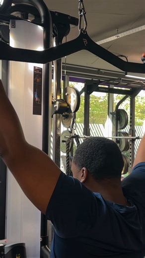 Jay | Male UGC Creator on Instagram: "UGC example📸. Natural product integation into daily routine for vitamins brand Any health, wellness and vitamins brands, let’s chat! 📩 jaycreatezzugc@gmail.com #ugccreators #maleugc #ugcvideoexample #wellnessugc #wellnessugc"