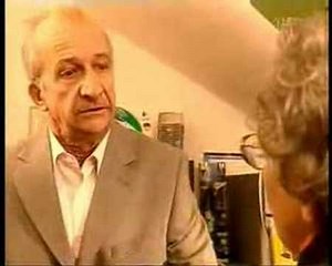 kann man damit Internet? Senioren beim Laptopkauf