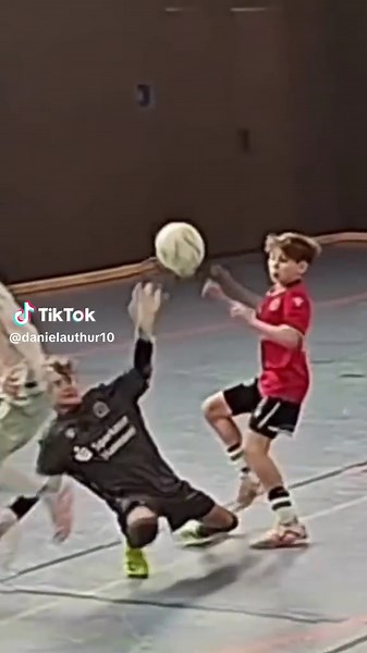 Daily Dribble Skills Tour Tutorial Recap Episode 7 🥶 #skills #football