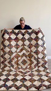 Log Cabin Quilts = Scrap lovers heaven! 💕✨ #laundrybasketquilts #edytasitar #makersgonnamake #quiltinglove #quiltpattern #quiltlove #quiltingismytherapy #quiltdesign #fabricscraps #blue #quiltapplique #quiltblock #handquilting #fabricscraps #sewing #quilts #quiltersofinstagram #patchwork #quilter #fabriclovey #alwaysandover | Laundry Basket Quilts