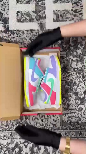 Nike Dunk Low “Easter” 🔥 #nike #dunk #unboxing