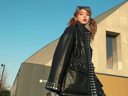 所幸仍有光#ootd穿搭 #街拍 #黑色系