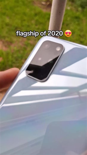 ele eh tao problematico, mas tao perfeito. #samsung #s20 #2020 #techtok #viral