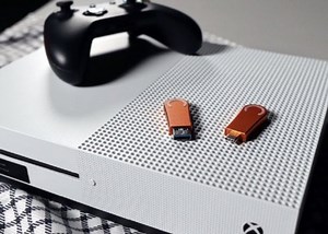 TinyWand rugged Titanium high speed portable SSD