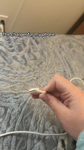 Vuse Crema: The Charger That Keeps Me Sane