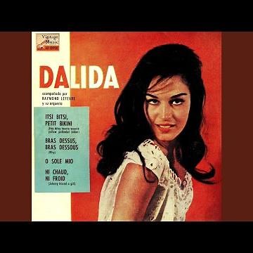 Itsi Bitsi, Petit Bikini