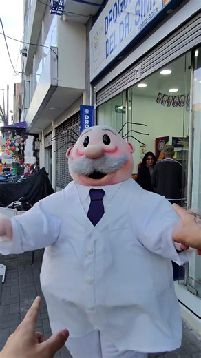 Me encontré al Doctor Simi: reacción y baile