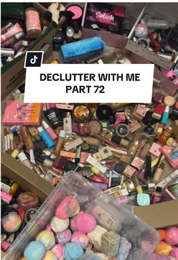 declutter my makeup, skincare & beauty collection with me!! ✨🥰💕 #declutterwithme #lushcollection #fyp #makeupdeclutter #declutter