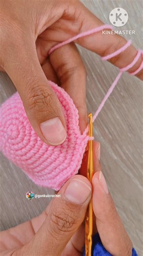 👇Free pattern Tutorial on YouTube Gonkui Crochet step by step #fbreels #reels #crochet #crochetflower #crochetrose | Gonkui Crochet & Chapa crochet craft