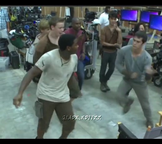 TMR Cast Dancing Compilation | Maze Runner Actors Dance to Wobble