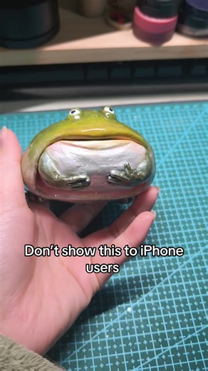 #gadget #iphone #giftsforher